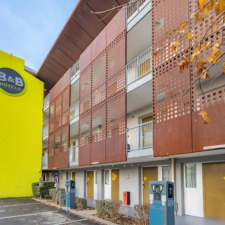 Centre Hotel 2*