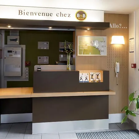 Centre Hotel 2*