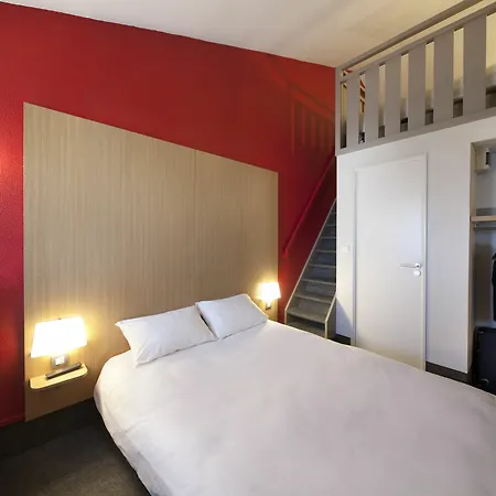Hotel Centre 2*